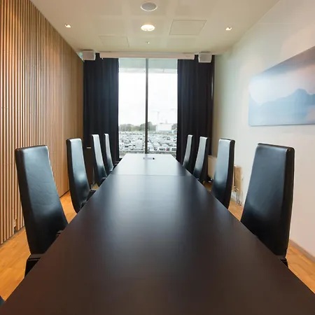 Scandic Stavanger Airport 4*