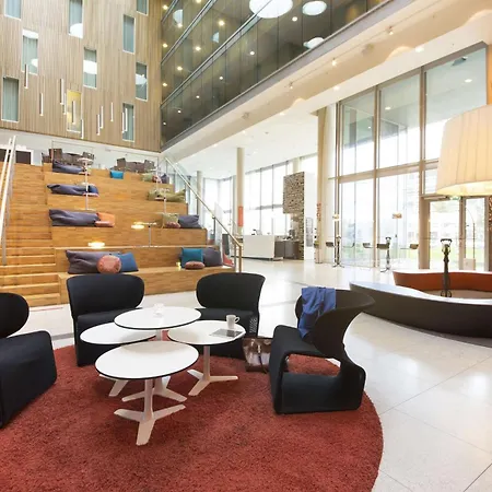 Scandic Stavanger Airport Hotel 4*