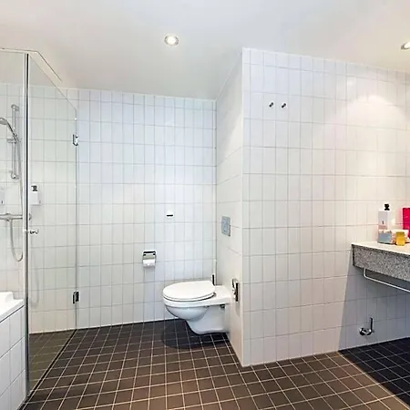Otel Scandic Stavanger Airport 4*