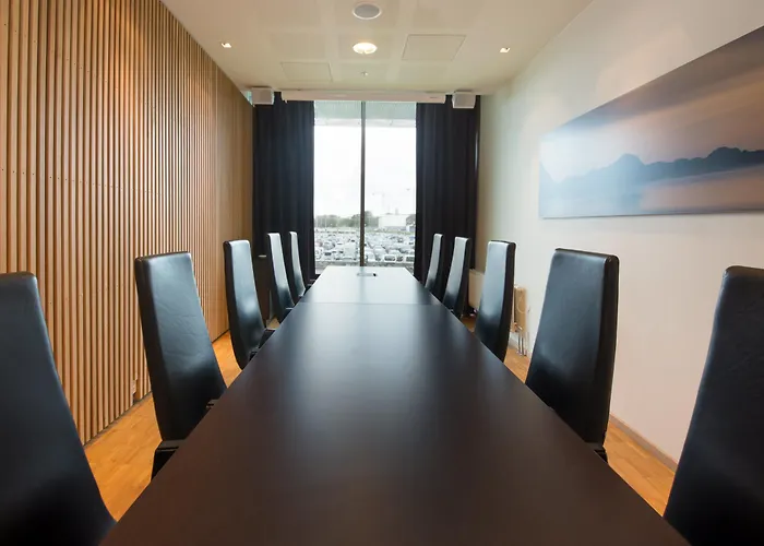 Scandic Stavanger Airport 4*