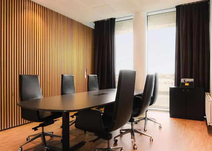 Hotel Scandic Stavanger Airport 4*